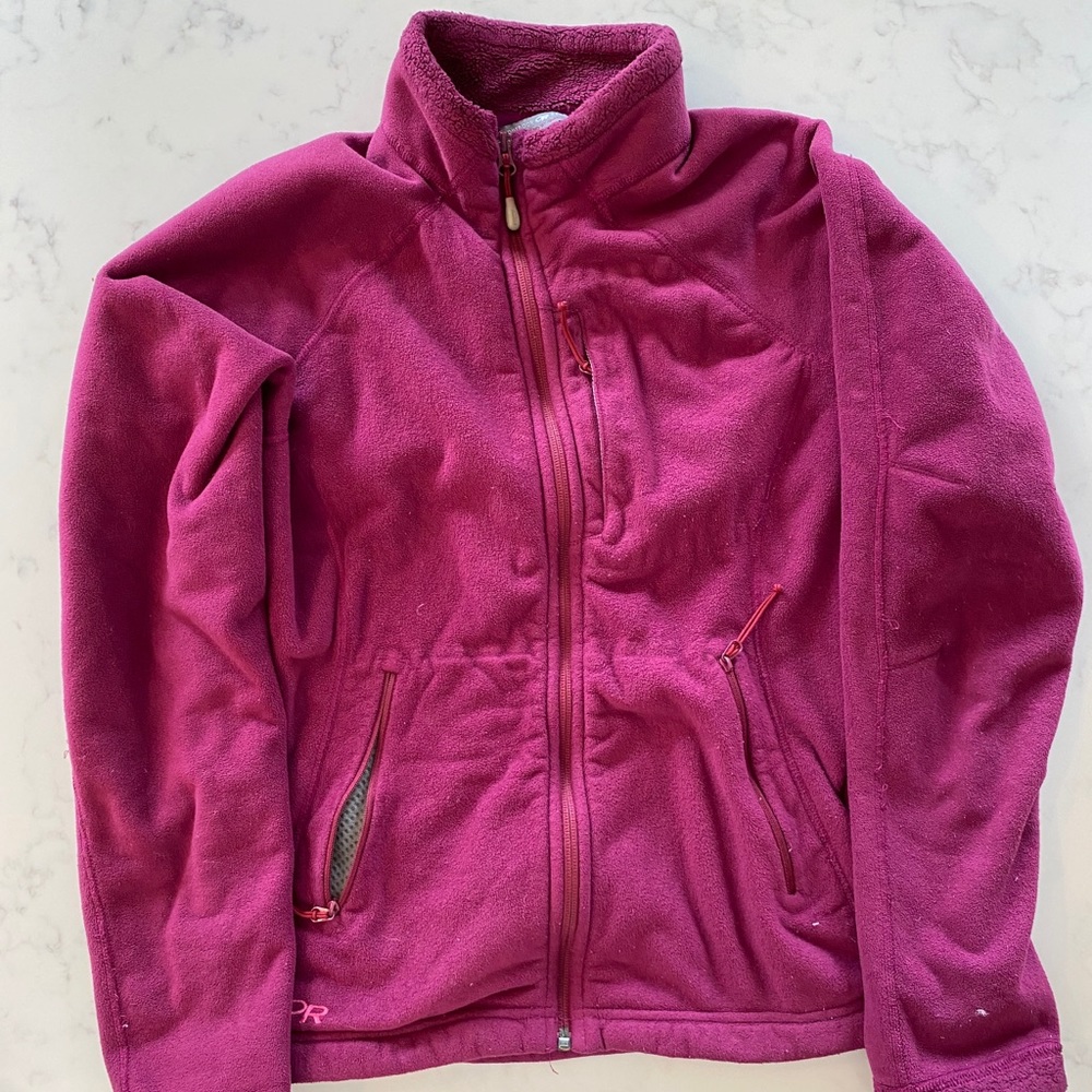 Outdoor research magenta fleece
